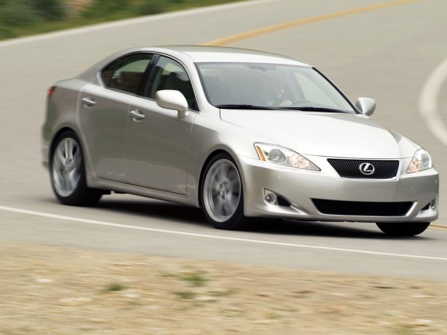  Lexus IS350 2005 года  (фото 59 из 82)